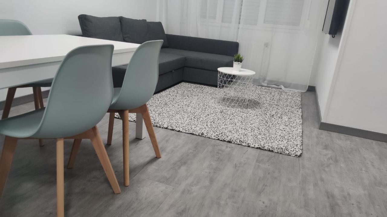 Casa Gascona Con Parking, Wifi Y Netflix Gratis!! By Delabra Apartments Oviedo Exterior photo