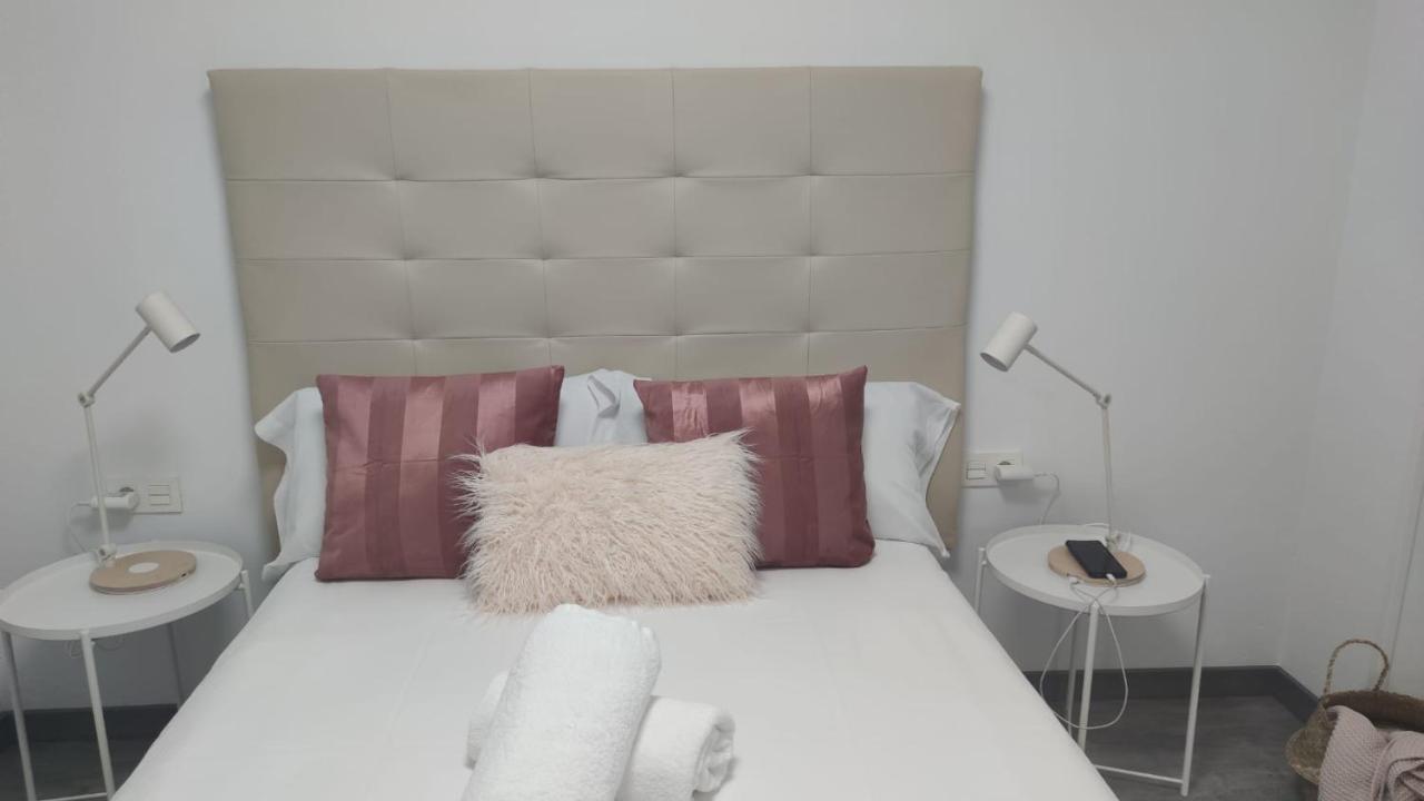 Casa Gascona Con Parking, Wifi Y Netflix Gratis!! By Delabra Apartments Oviedo Exterior photo